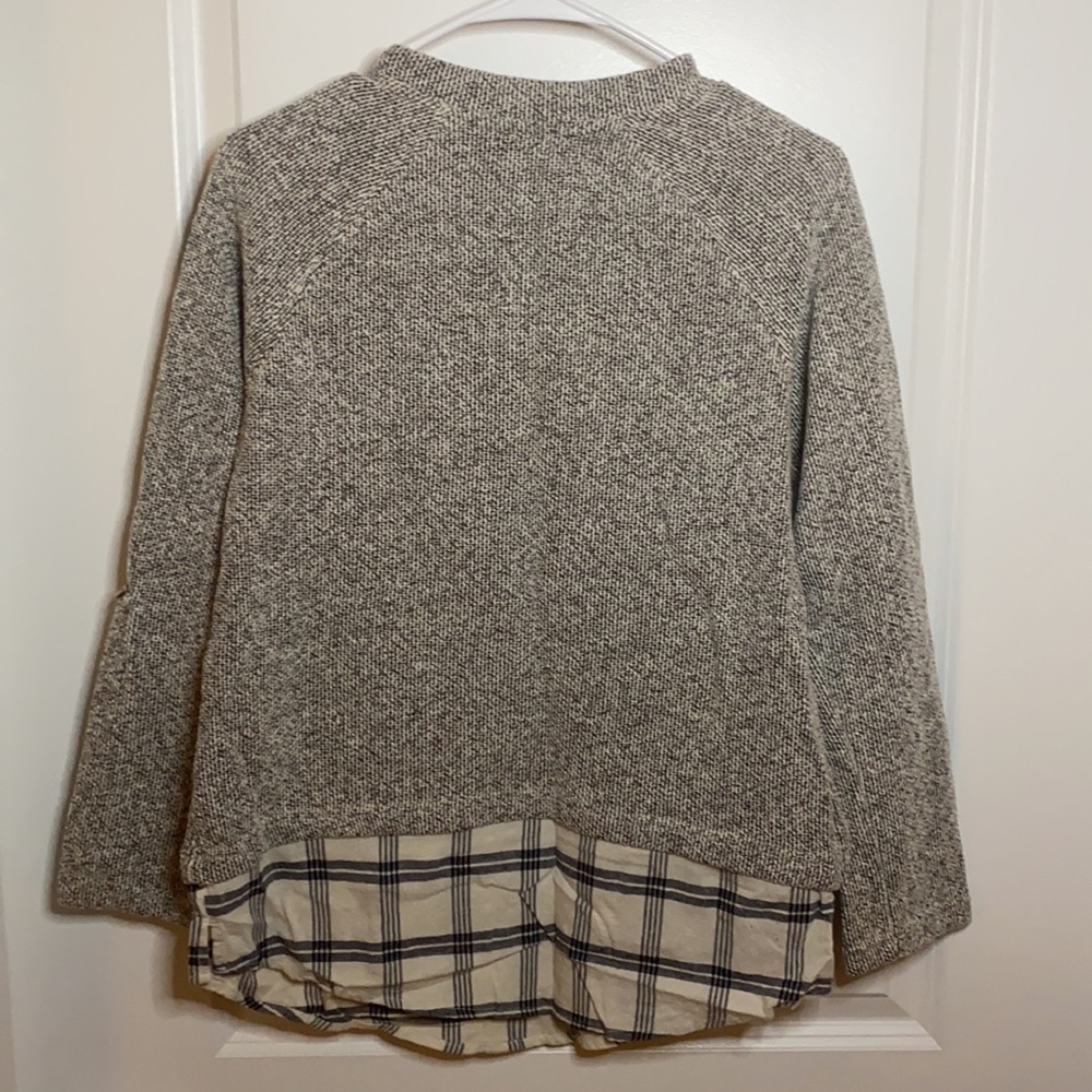 Gray Sweater - Picture 2 of 3